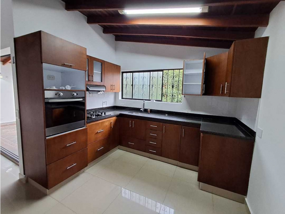 Casa en arriendo Envigado — foto 4