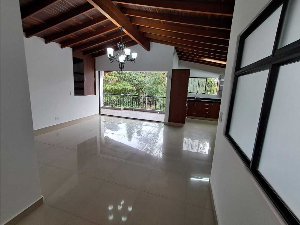 Casa en arriendo Envigado — foto 6