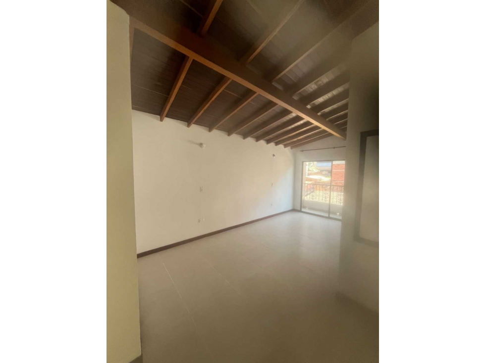 Casa en arriendo Envigado La Paz — foto 5