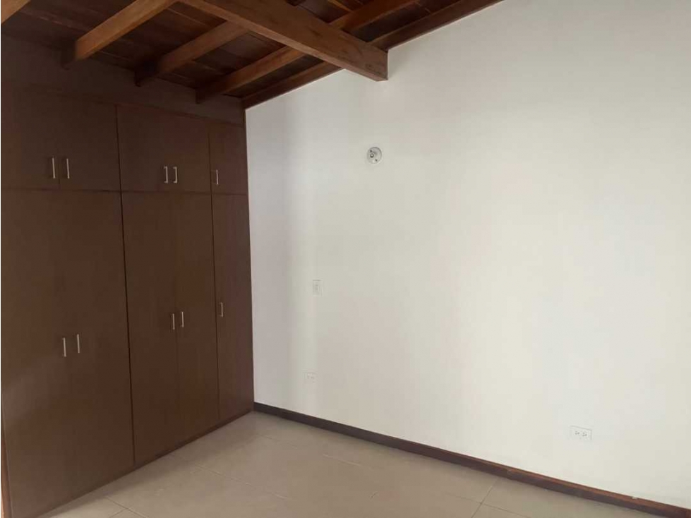 Casa en arriendo Envigado La Paz — foto 6