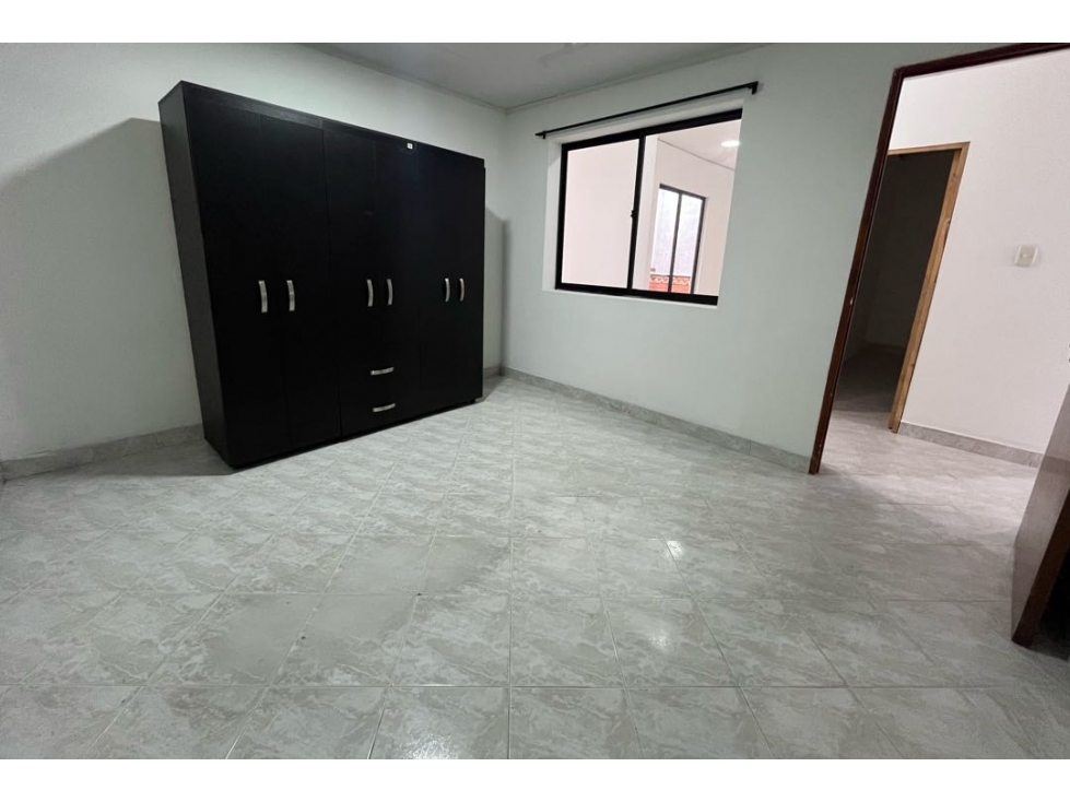 Casa en arriendo Envigado los naranjos — foto 6
