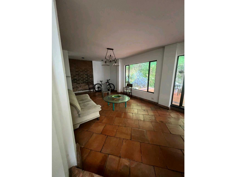 Casa en arriendo Escobero cerca al centro comercial Guadalcanal — foto 4
