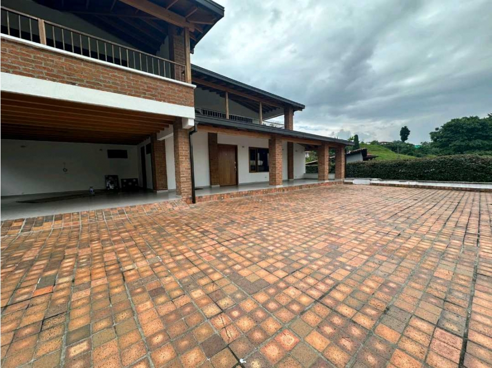 Casa en arriendo la mina envigado - 1