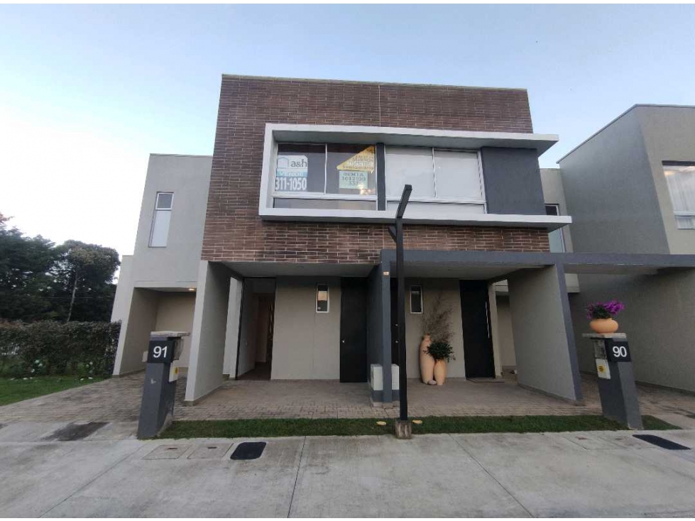 CASA EN ARRIENDO O VENTA EN VENTA EN UNIDAD CERRADA- LA CEJA ANTIOQUIA