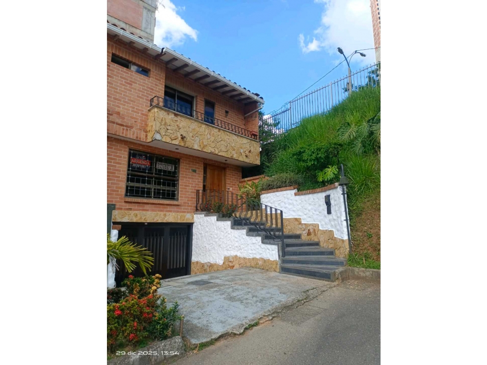 Casa en arriendo Sabaneta CT - 1