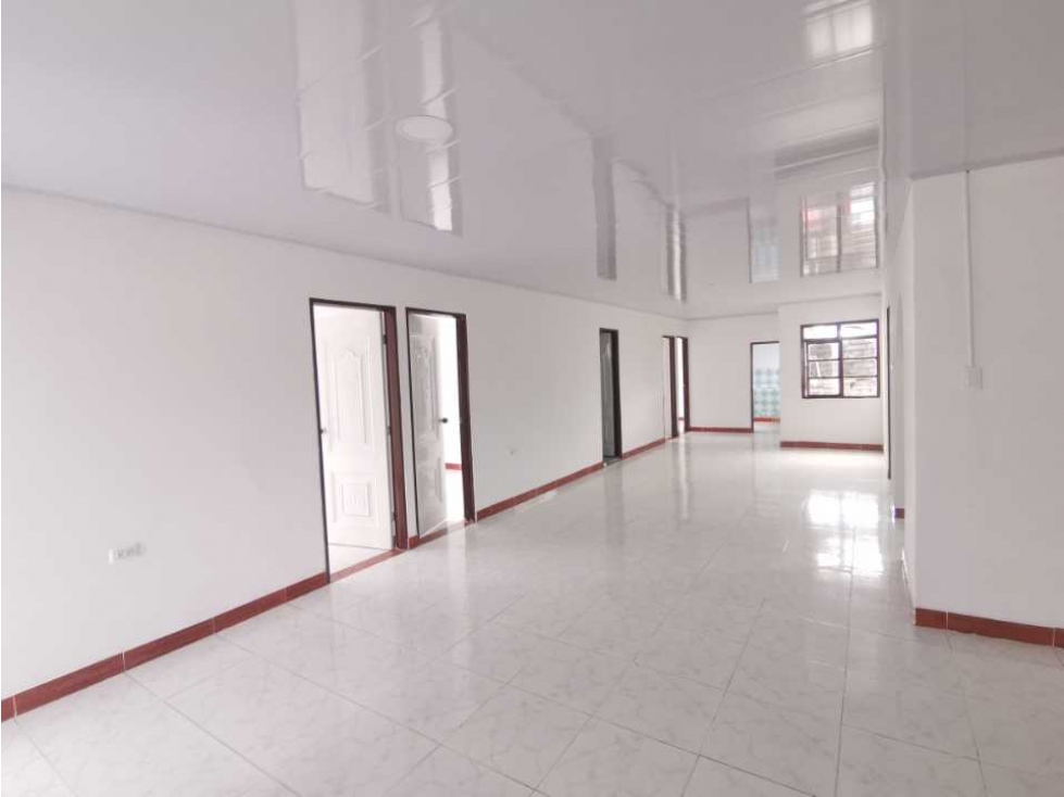 SE VENDE CASA ENSQUINERA EN CALARCA - 3