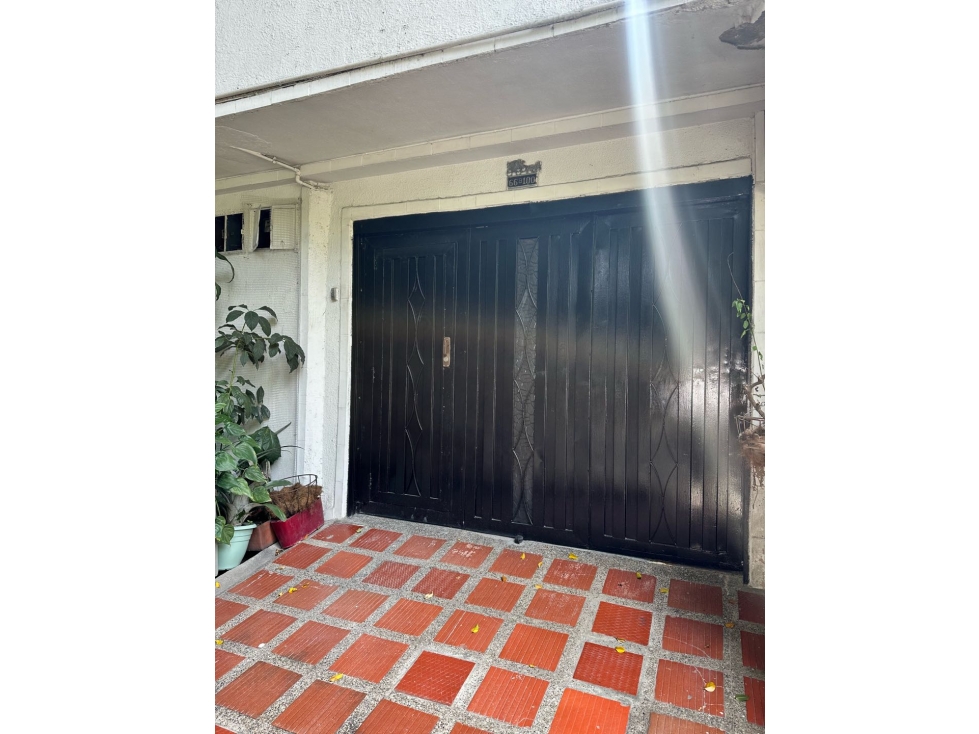 CASA EN ARRIENDO VIVIENDA O COMERCIAL.PISO 2 BELEN MALIBÚ BULERIAS