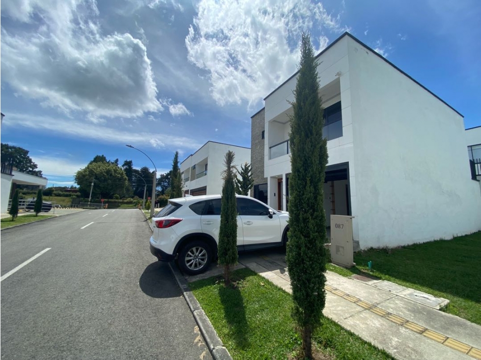 Casa en Arriendo y/o Venta