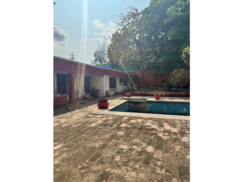 Casa en renta o venta en avenida transitada Deportiva de 1171 m2 — foto 6