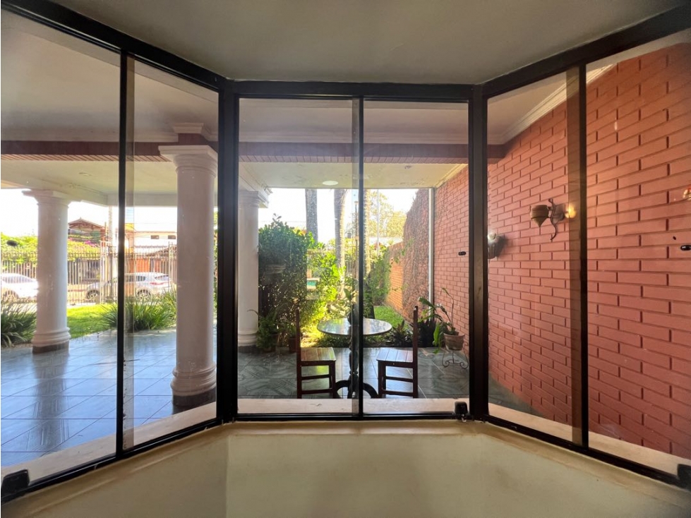Casa en barrio Boqueron de Ciudad del Este - 6