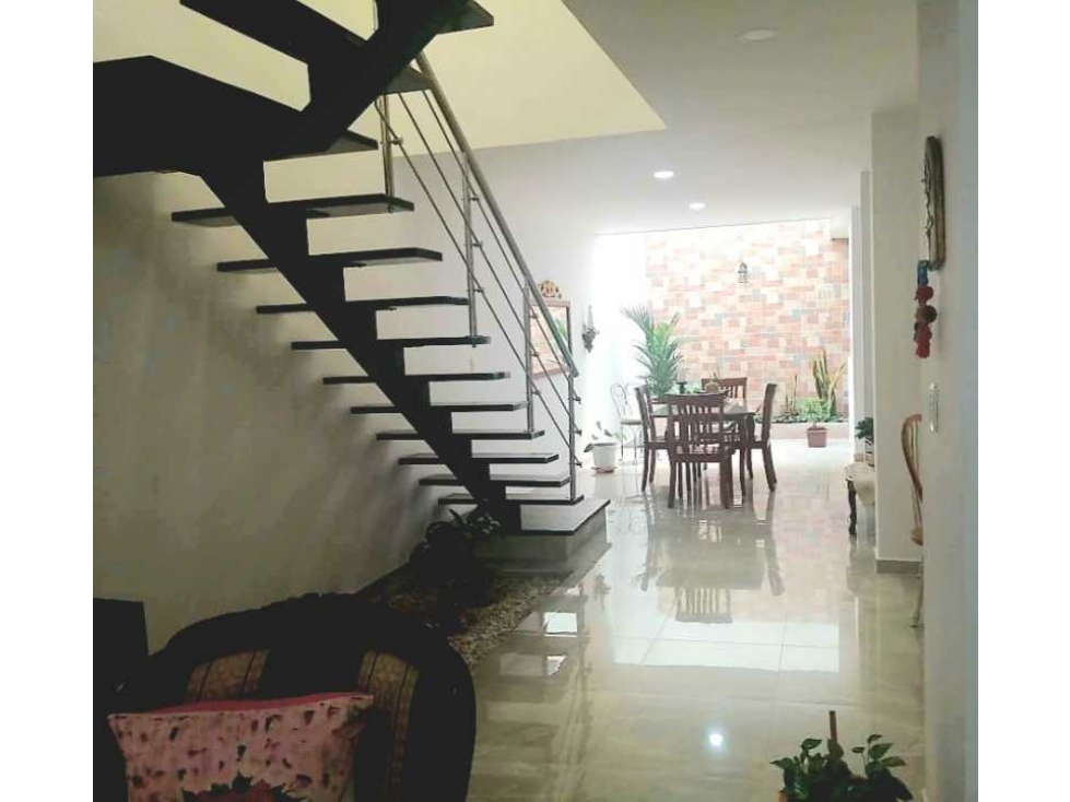Casa en El Albergue Buga sector residencial CL 8a.sur Cr.4a - 5