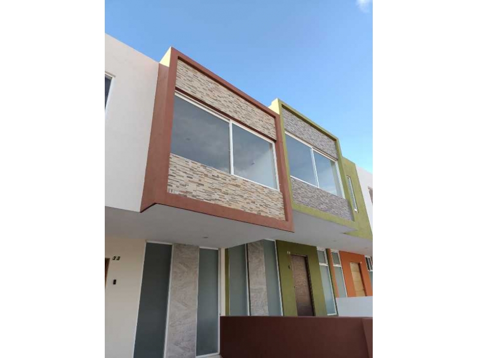 CASA EN CAÑADAS DEL BOSQUE — foto 2