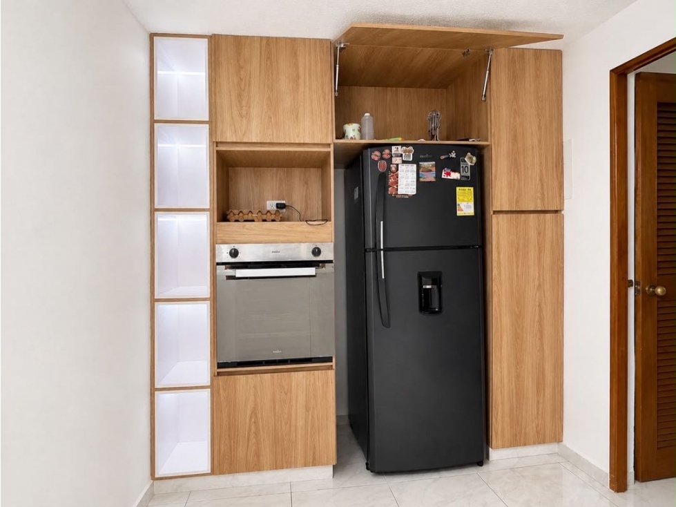 Casa en calasanz, 3 niveles, 4 habitaciones, 3 baños, parqueadero — foto 4