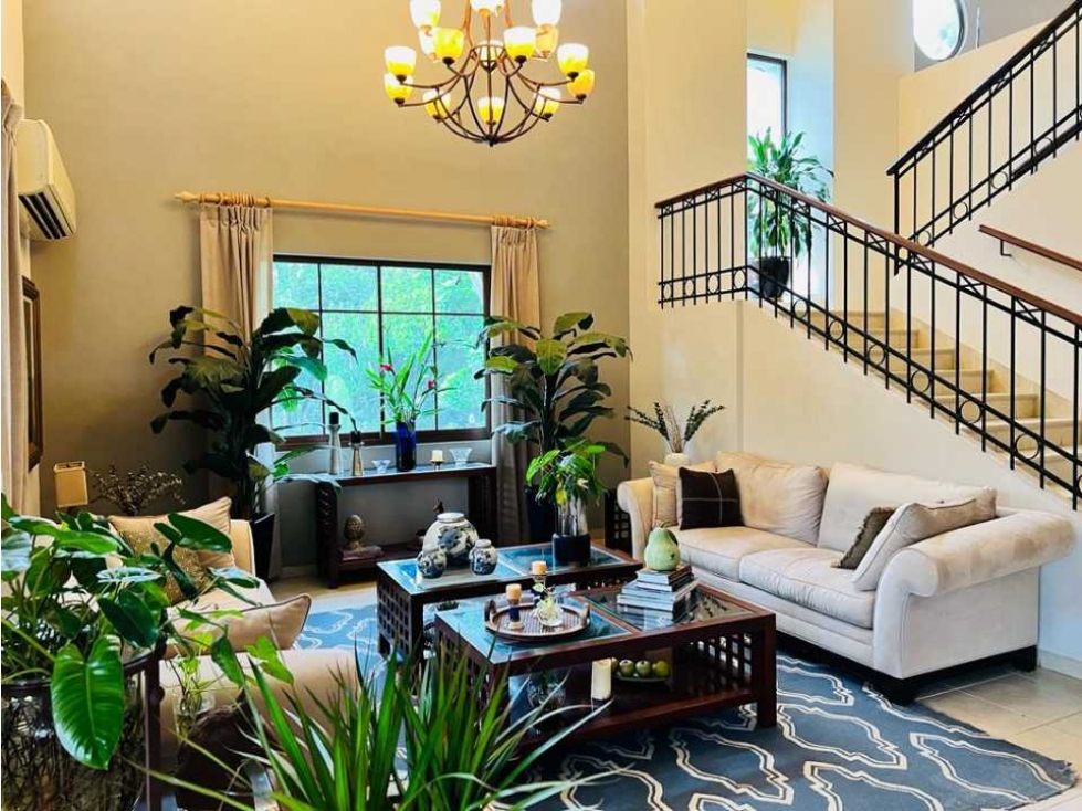 CASA EN CAMINO DE CRUCES 4 REC CON PISCINA 1247M2 MLD