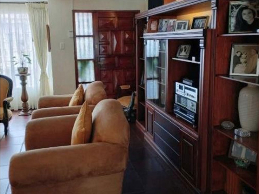SE VENDE CASA EN CEDRITOS BOGOTA — foto 3