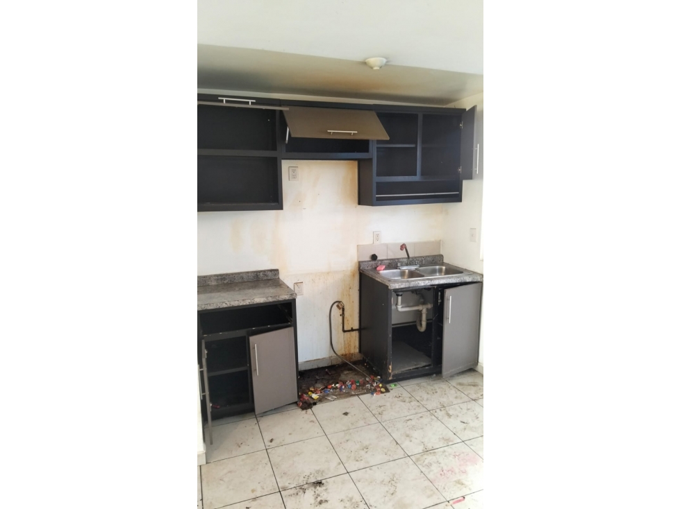 Casa en Chicoloapan: Oportunidad en Condominio Bonito San Vicente - 2