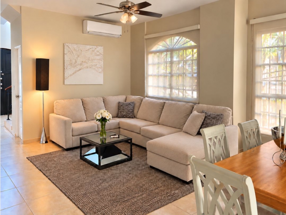 CASA EN CLAYTON VILLAGE | ALQUILER $3800 | VENTA $750,000 — foto 3
