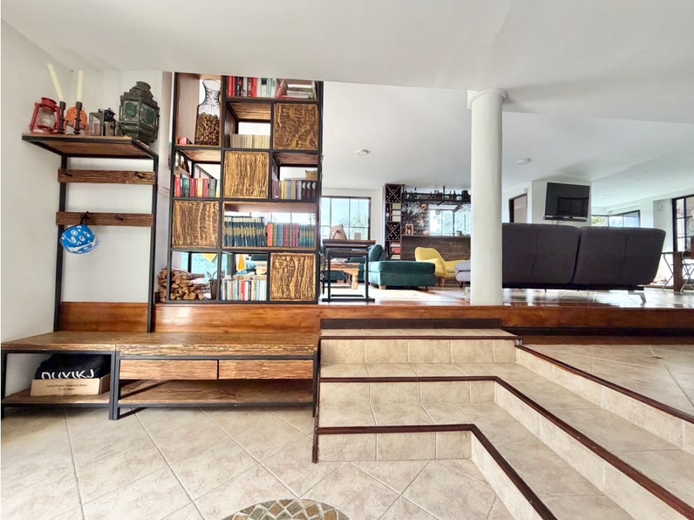 CASA DE 2 NIVELES EN CONDOMINIO CERRADO EN VENTA, SABANETA — foto 6