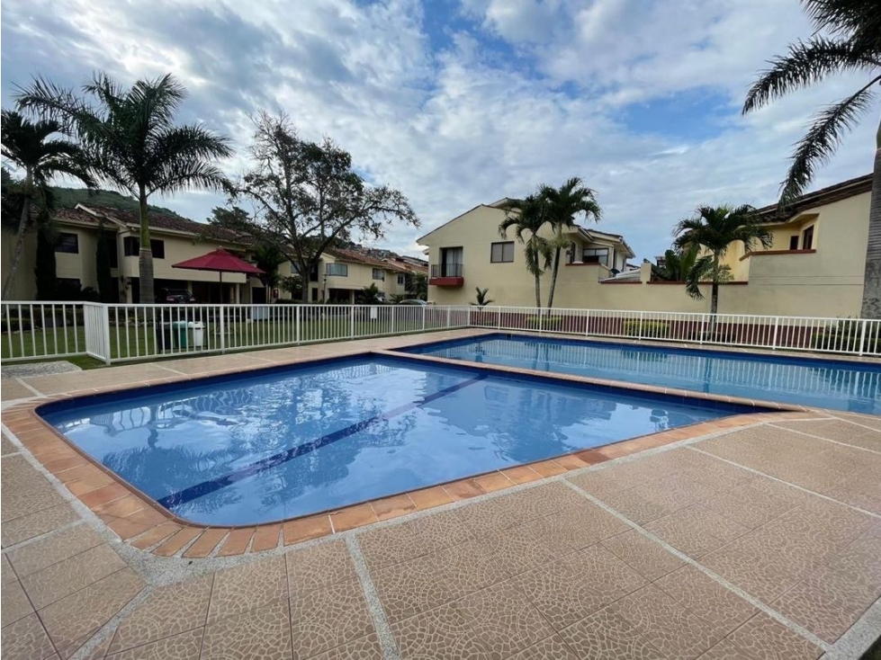 CASA EN CONDOMINIO - CERROS DE GUADALUPE