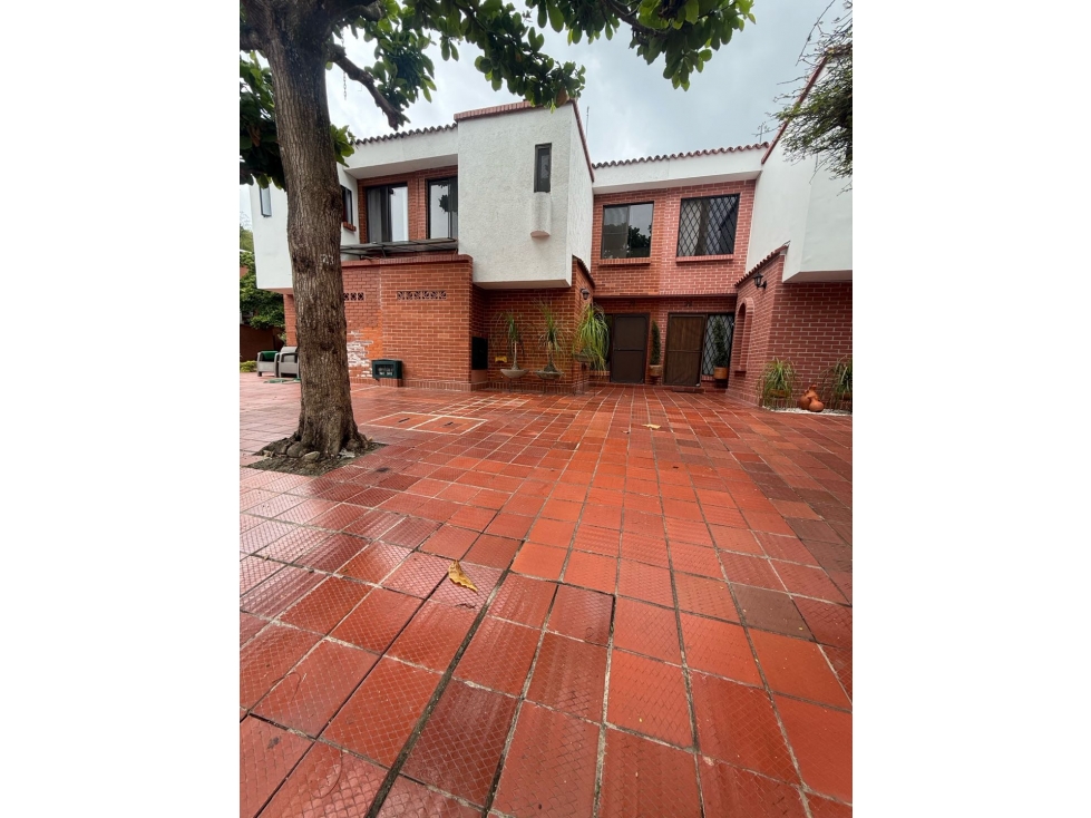 CASA EN CONDOMINIO - CIUDAD JARDÍN — foto 2