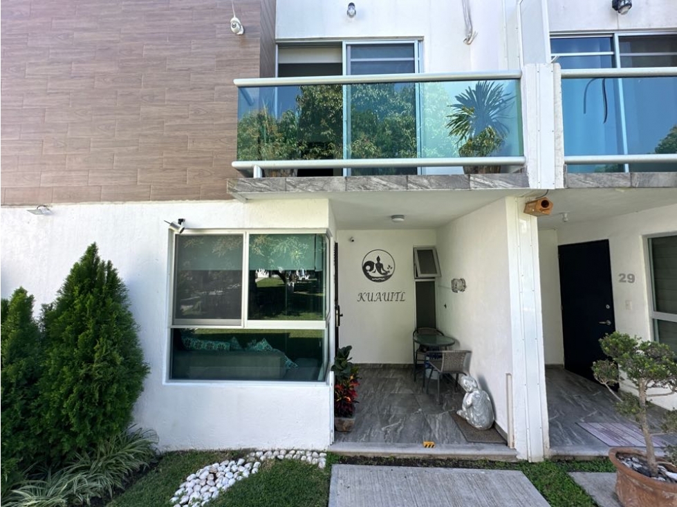 Casa en condominio con alberca y jardín en venta Yautepec, Morelos - 4
