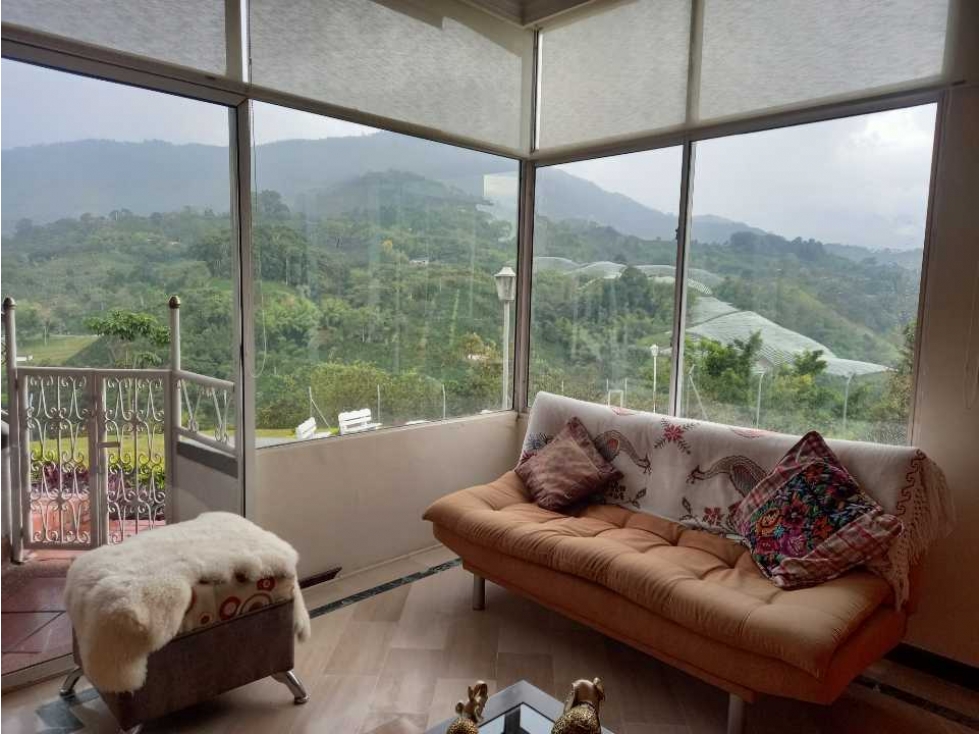 Casa en condominio con espectacular vista panorámica a la cordillera — foto 2