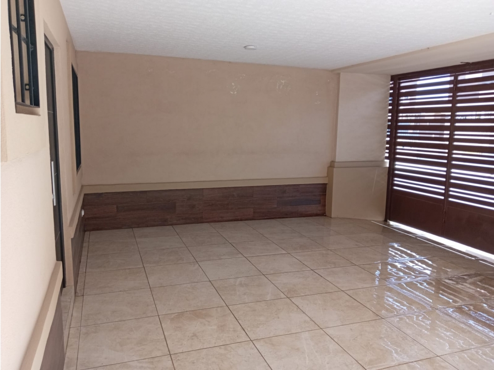 Casa en condominio con posesión inmediata en Andalucía, Tizayuca - 2