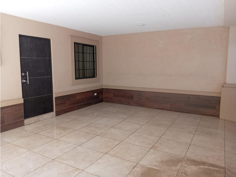 Casa en condominio con posesión inmediata en Andalucía, Tizayuca - 3