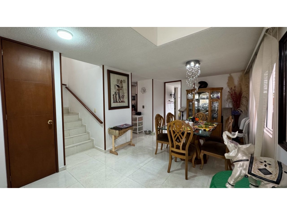 Casa en venta / permuta en conjunto residencial - Las Mercedes Palmira