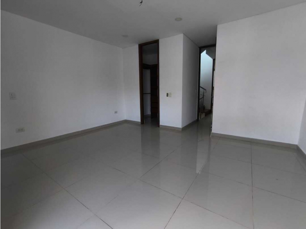 Casa en conjunto cerrada en arriendo Monteverde — foto 6