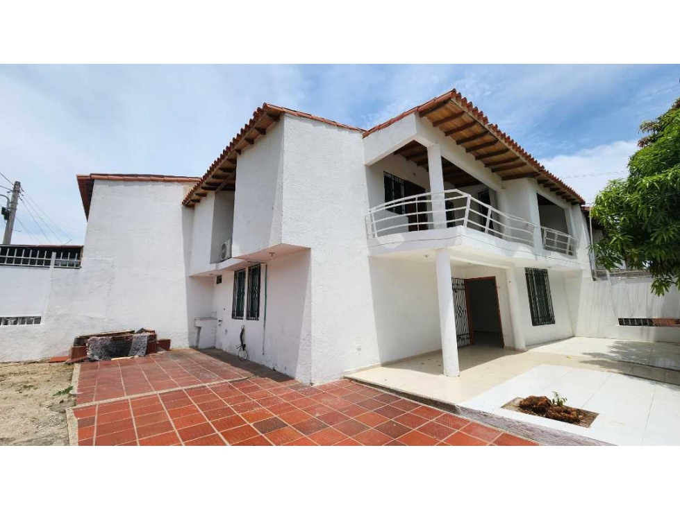 Casa en Conjunto cerrado cerca al Zuana - 005
