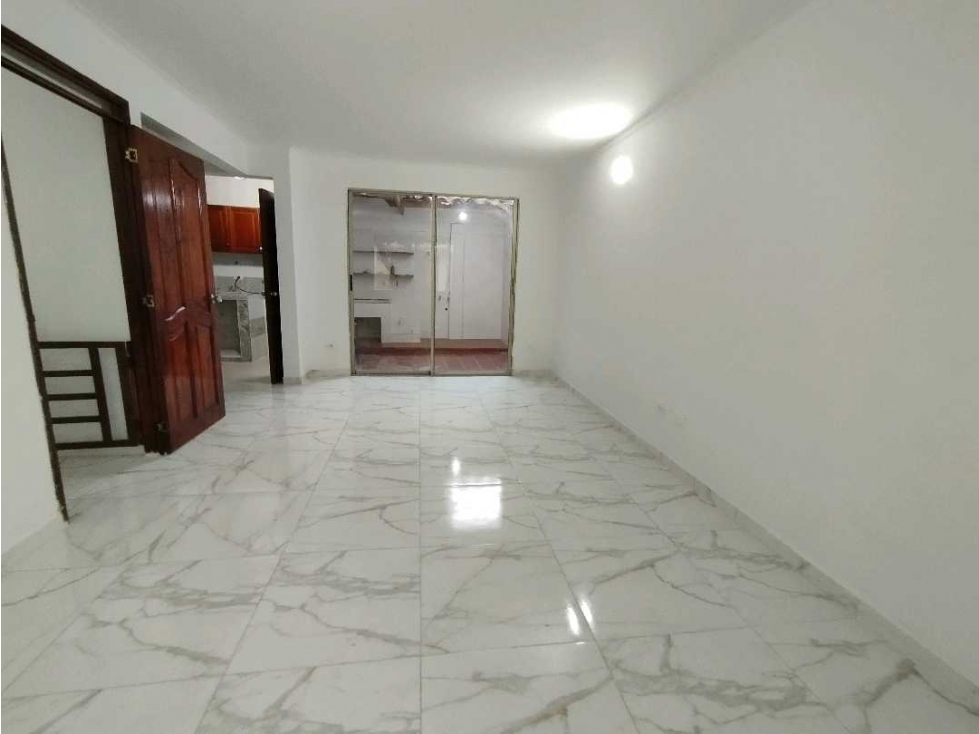 CASA EN DE DOS PLANTAS EN CONJUNTO CERRADO - EL RECREO - CARTAGENA