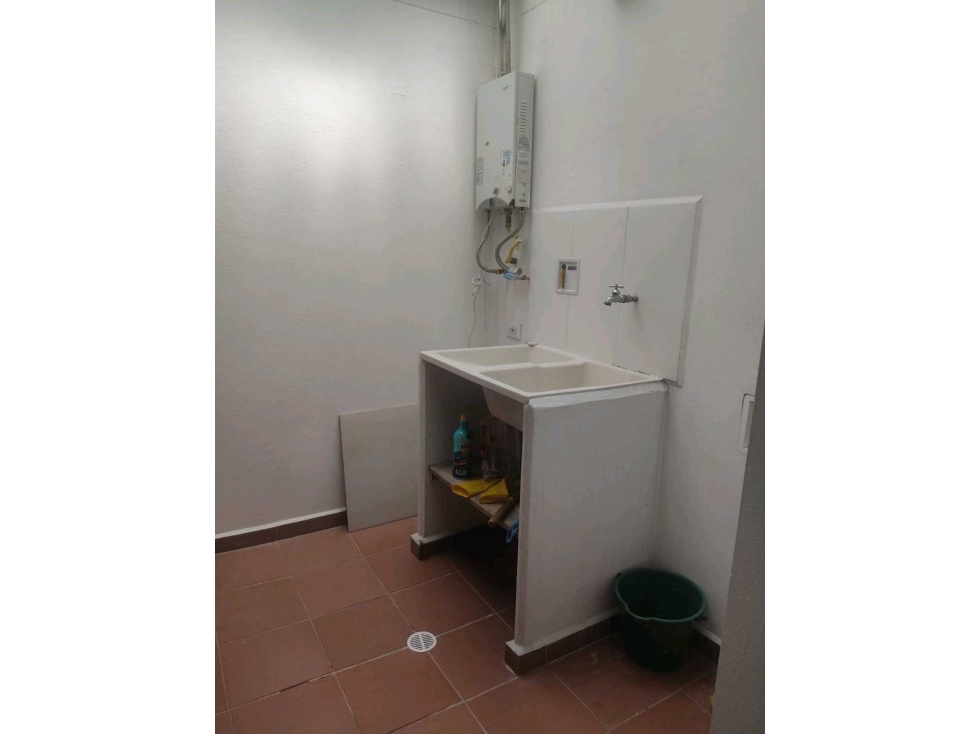 CASA EN CONJUNTO CERRADO EN LA CEJA — foto 4