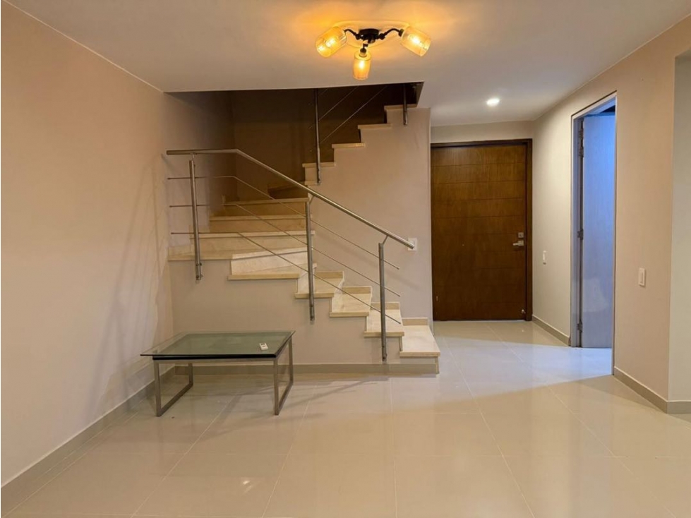 Casa en conjunto cerrado en venta en la castellana — foto 3