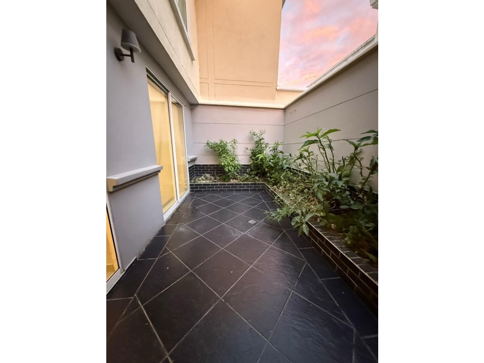 Casa en conjunto cerrado en venta en la castellana — foto 5