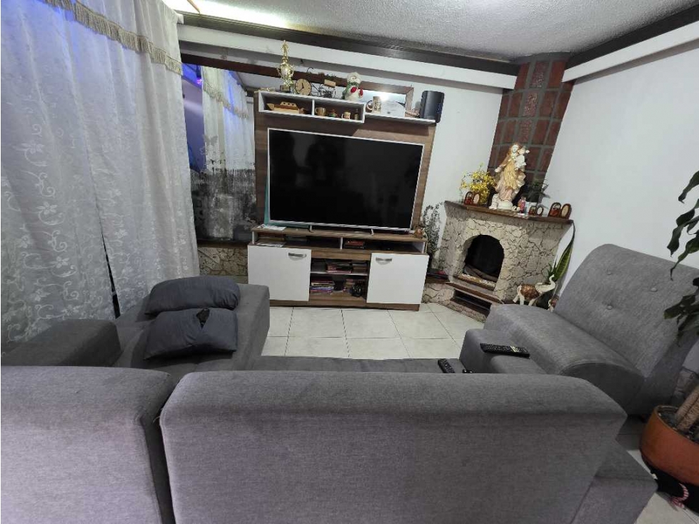 casa en conjunto cerrado, Itagüí 4 habitaciones con vista a la montaña — foto 4