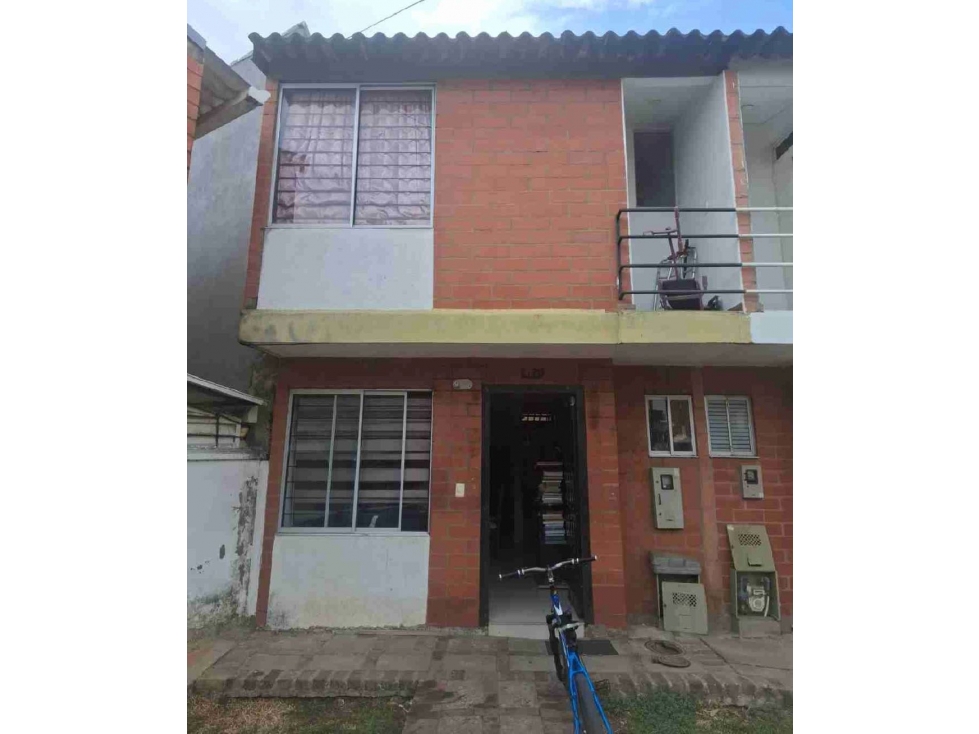 CASA EN CONJUNTO CON PISCINA SENDEROS DE MANARE, YOPAL CASANARE