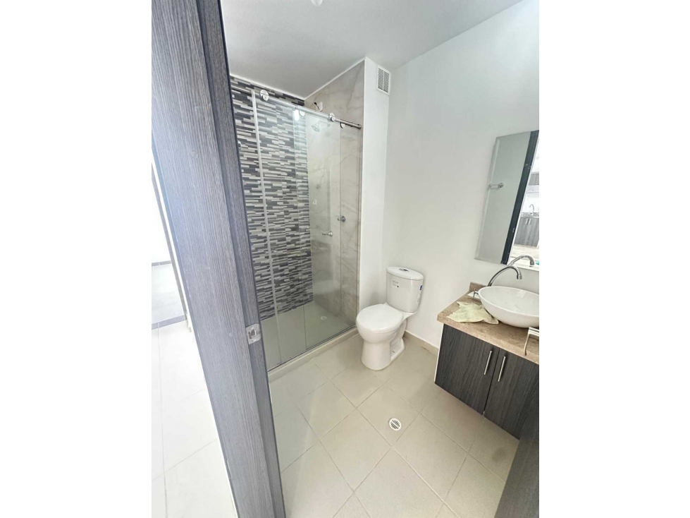 Casa en conjunto de 157 M2 en 410 mill en la gran via sede Tena Cund — foto 5