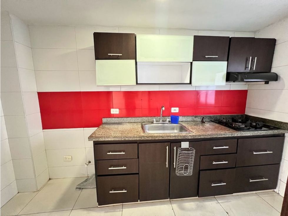 CASA EN CONJUNTO EN ARRIENDO CIUDAD JARDÍN — foto 5