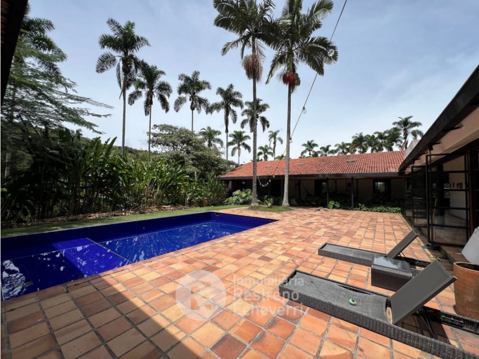Casa en conjunto en arriendo amoblada, Sector San Bernardo, Manizales. — foto 2