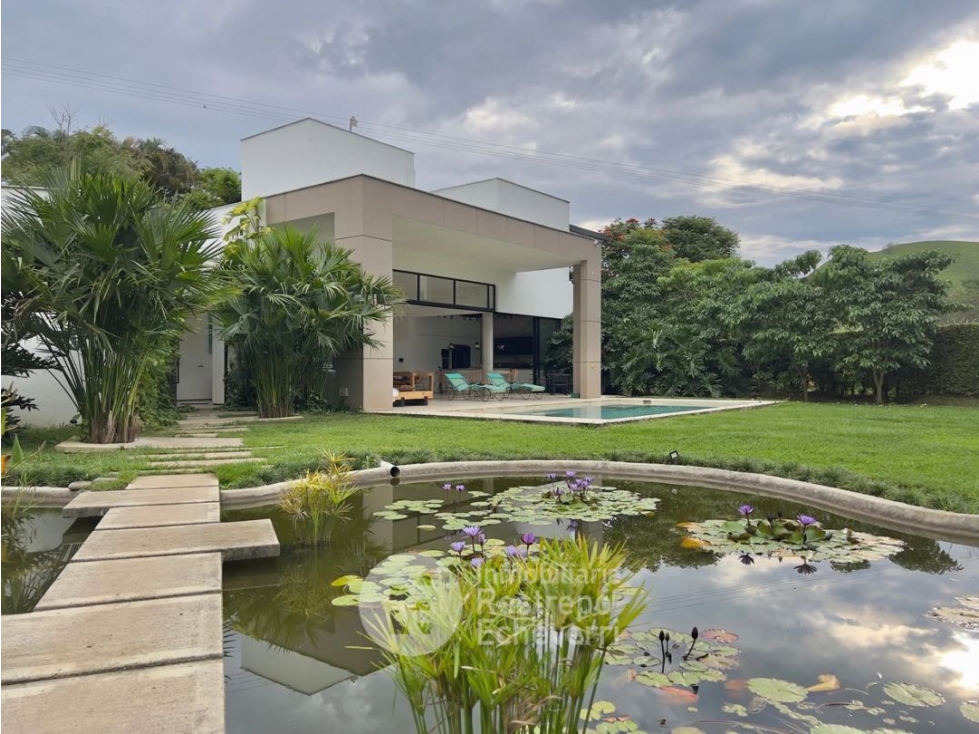 Casa amoblada en conjunto en arriendo, El Rosario, Manizales