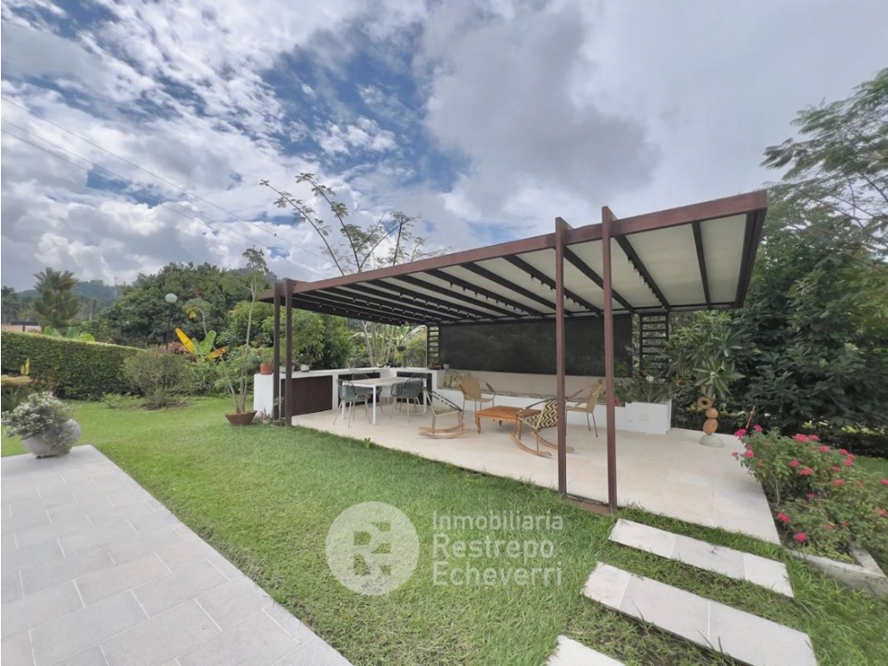 Casa en conjunto en venta. Sector San Bernardo del viento. Manizales. — foto 2