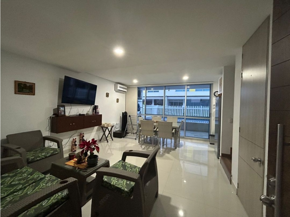 Casa en conjunto residencial en venta Ricaurte Cundinamarca Colombia - 2