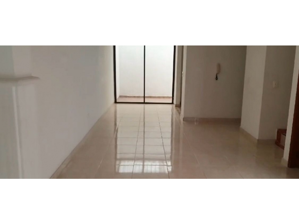 Casa en conjunto residencial en venta Barrio Las Mercedes Palmira - 1