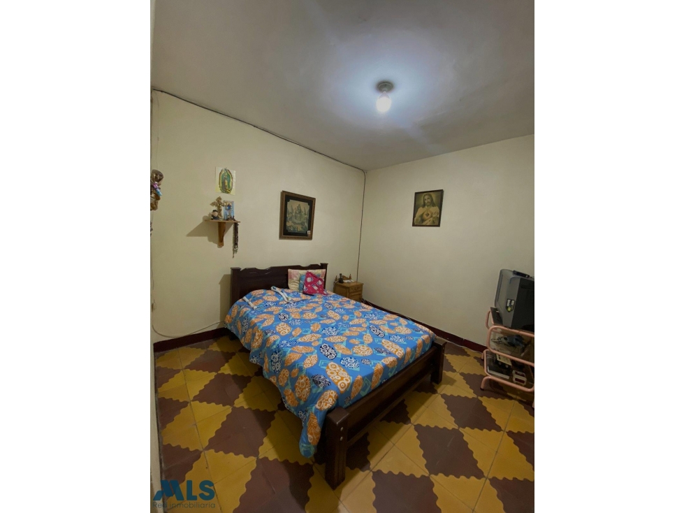 Casa en Copacabana con posibilidad de construir(MLS#259658) - 4