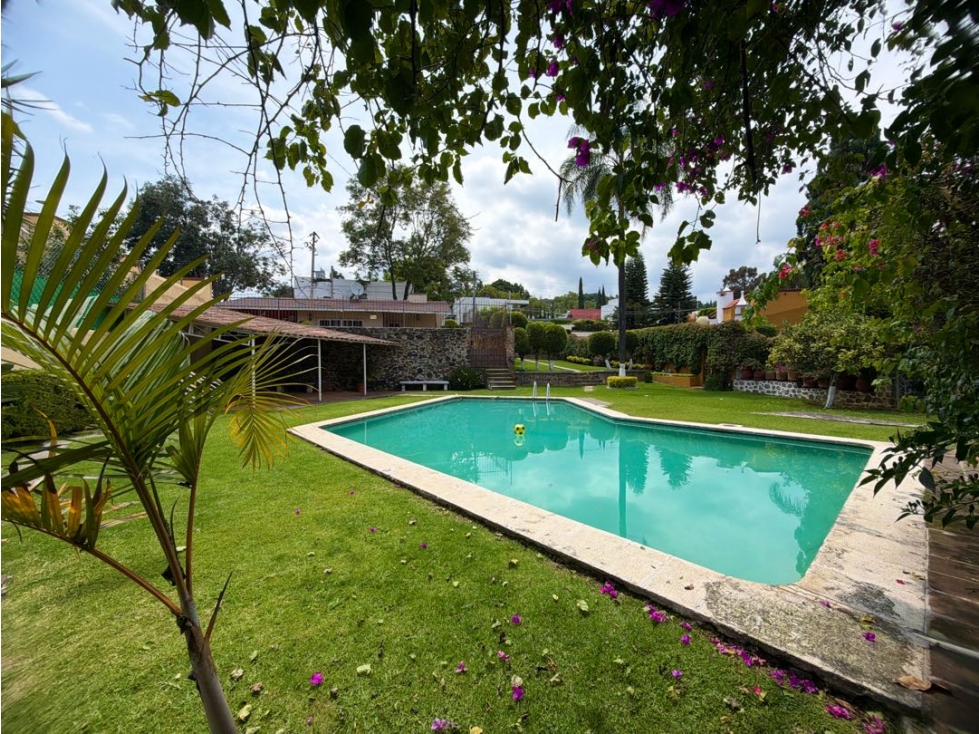 Casa en Cuernavaca en venta con jardín Privado en residencial — foto 2