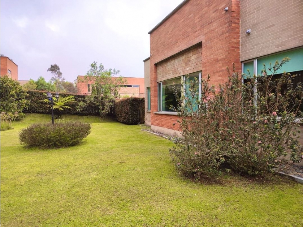 CASA EN EL ALTO CERC DE INDIANA, YNIDAD CERRADA MUY COMERCIAL — foto 3