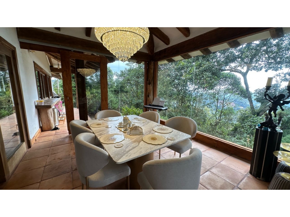 Casa en el alto de las palmas en arriendo — foto 2