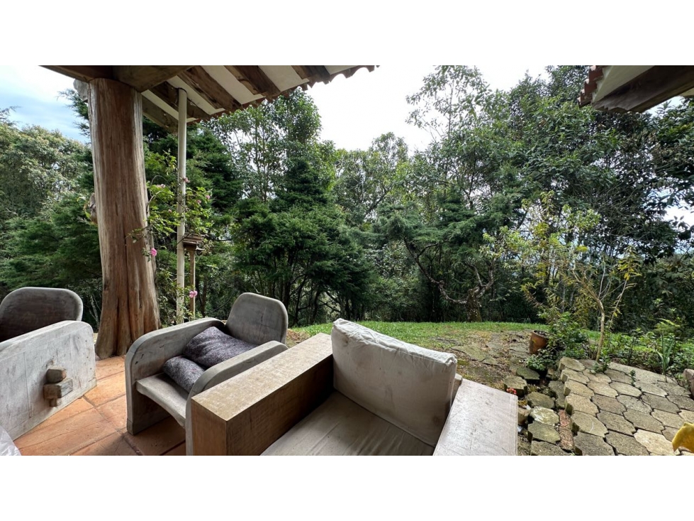 Casa en el alto de las palmas en arriendo — foto 3