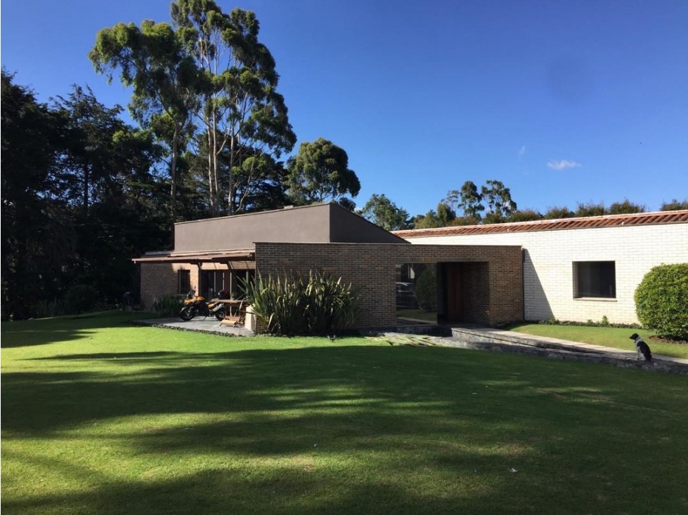 Casa en el Alto de las Palmas Medellín para la venta de un solo nivel